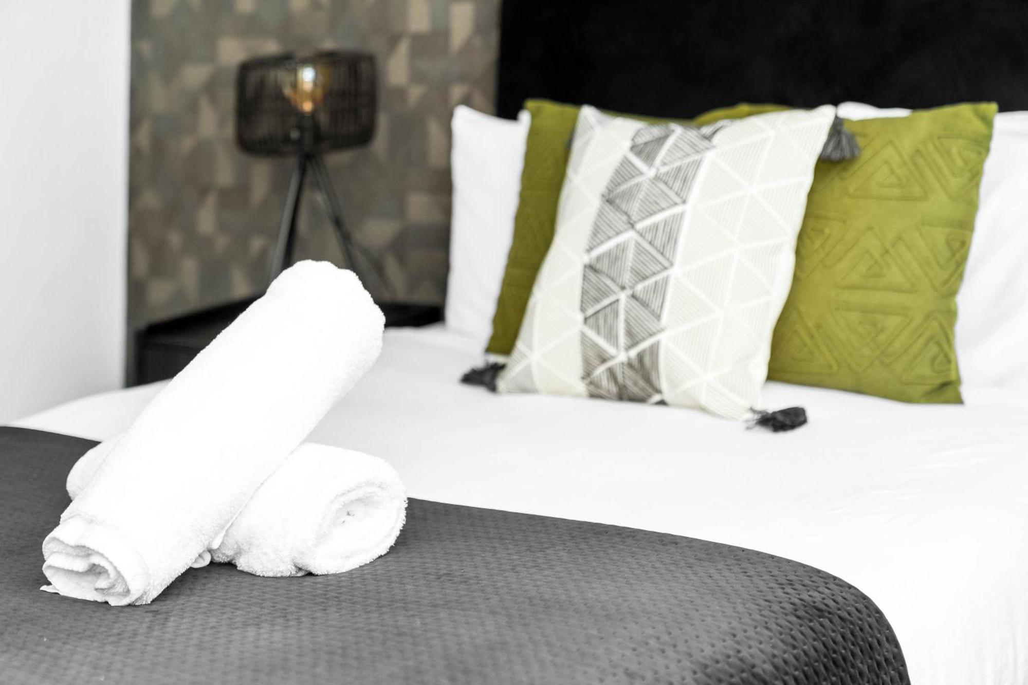 Luxury Apartment - Secure Parking - Gated Development - Near Jq & Birmingham City Centre 6Sh Extérieur photo
