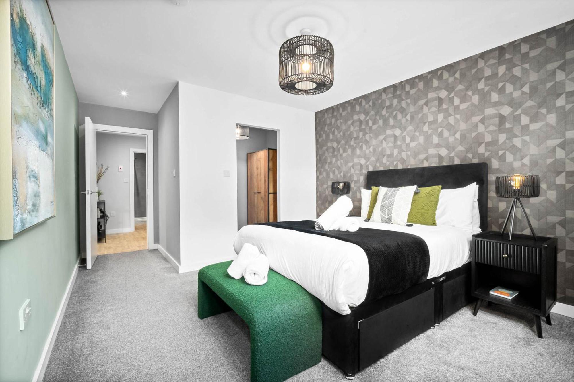 Luxury Apartment - Secure Parking - Gated Development - Near Jq & Birmingham City Centre 6Sh Extérieur photo